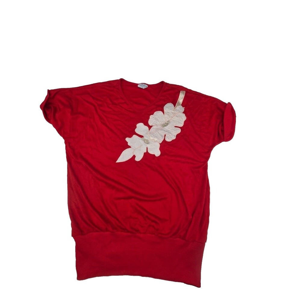 Vintage HMJ Red Fitted Waist Short Sleeve Blouse with Floral Applique Size Large